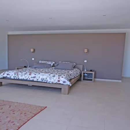 La Petite Bastide Grimaudoise * غريمو