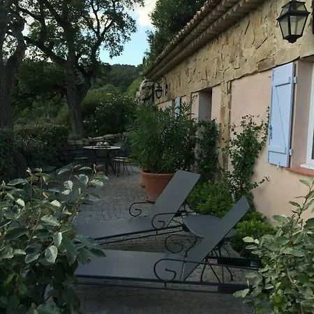 La Petite Bastide Grimaudoise * غريمو